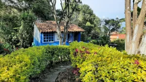 Cabin of Riverside’s partner hotel in Jerico, Colombia