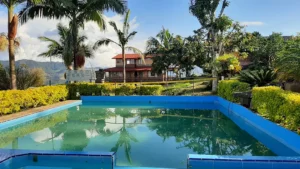 Pool of Riverside’s partner hotel in Jerico, Colombia